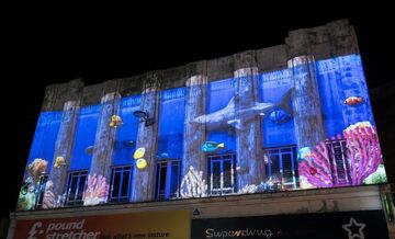 UK: Neue 3D-Projection Mapping Show lockt Besucher in Einkaufsstraße von Boscombe