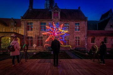 Belgien: WinterGlow lässt Brügge in neuem Licht erstrahlen 