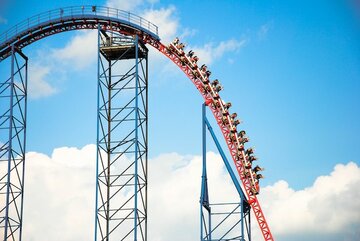 USA: Numerous Six Flags Parks to Resume Operation Until End of May 