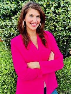 KMI International ernennt Emily Popovich als Global Director of Business Development