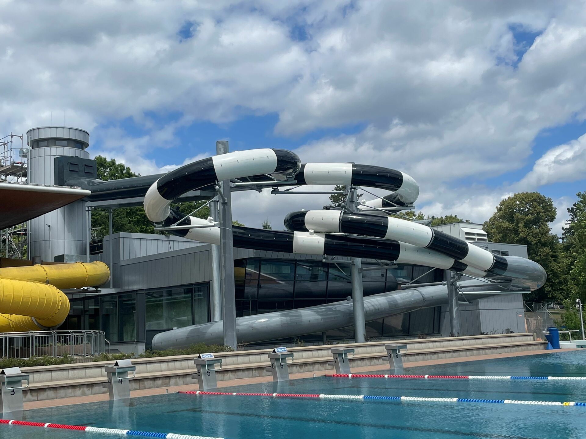 New Double Racer Slide at German das blau Water World - News ...