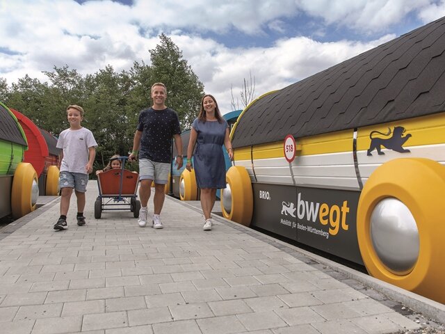 Deutschland: Neuer BRIO-Schlafwaggon im Ravensburger Spieleland eingeweiht
