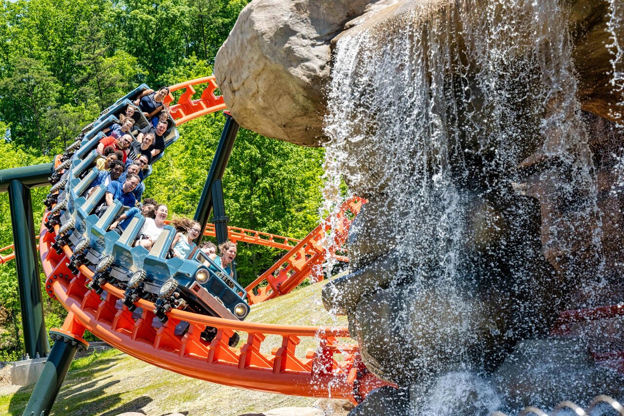 Big Bear Mountain Familien-Achterbahn eröffnet heute in Dollywood