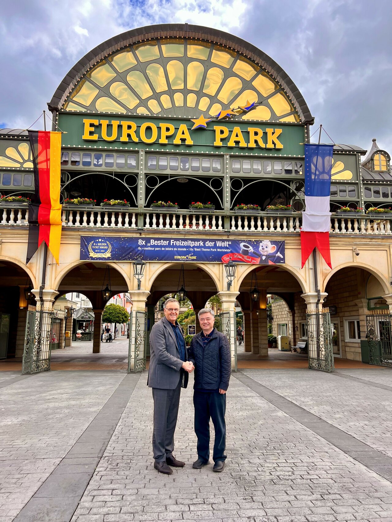 Europa-Park Welcomes Delegation from Shanghai Disney Resort