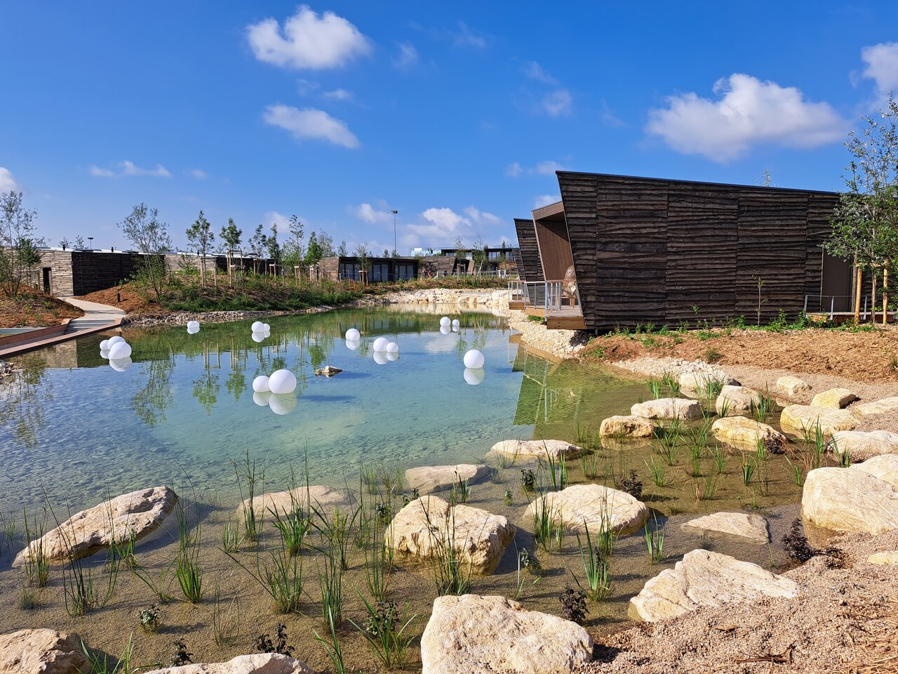 Neues Hotel Ecolodgee im Futuroscope eröffnet