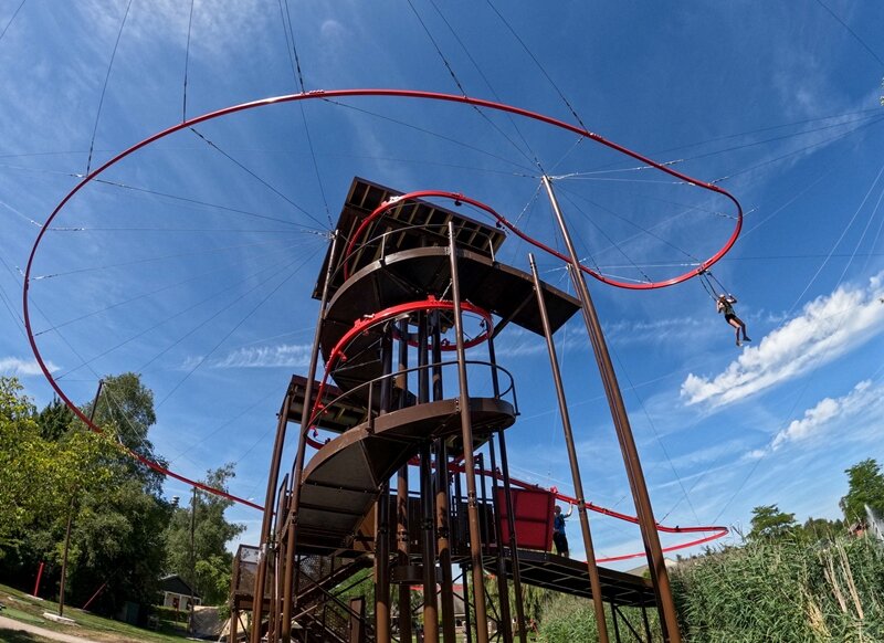 Niederlande: Neue SkyFlyer-Attraktion im Ferienpark Landal Aelderholt eröffnet