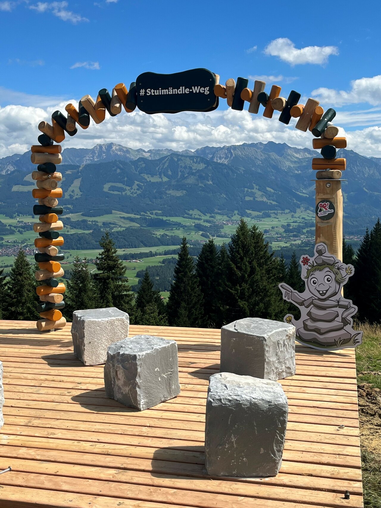 Bergwelten: Stuimändleweg mit neuen Erlebnisstationen