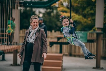 UK: Chester Zoo Enthuses Kids with New Junior Ropes Course