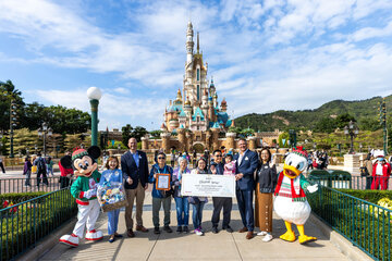 Disneyland Hong Kong feiert 100 Mio. Gäste