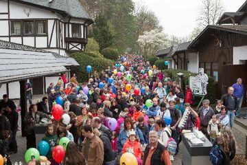 Gondorf/Deutschland: Neueröffnung des Eifelparks ein voller Erfolg 