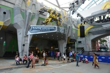 Universal Studios Singapur eröffnet Transformers The Ride