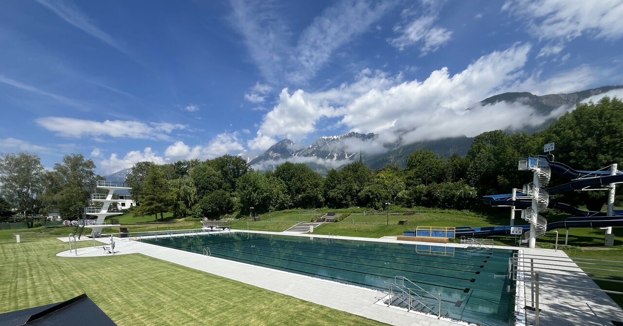 Wiedereröffnung des Schwimmbad Hall in Tirol
