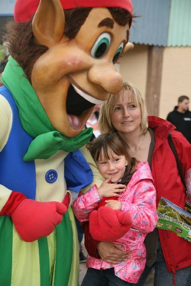 Plohn/Deutschland: Freizeitpark Plohn startet mit großem Frühlingsfest in die Saison