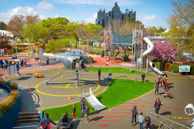 Frankreich: Erfolgreicher Sommer für das Futuroscope