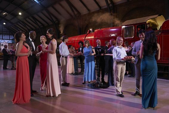 UK: Magic Christmas Dinner at Hogwarts