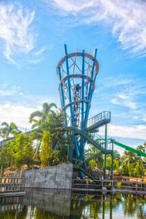 USA: New “Infinity Falls” River Rapids Ride at SeaWorld Orlando Opens This Thursday