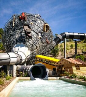 Australia: Jamberoo Opens „The Perfect Storm“ Funnel Slide