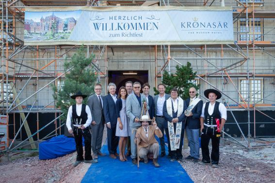 Deutschland: Europa-Park feiert Richtfest für Erlebnishotel Krønasår