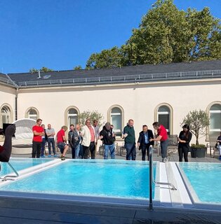 Deutschland: Wiedereröffnung der Therme Vierordtbad – Neue Angebote & Attraktionen für Besucher