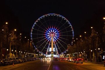 Frankreich: Neues Riesenrad in Paris eröffnet