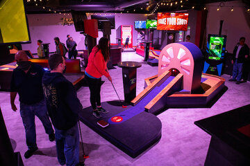 USA: Sun Valley Lanes & Games erweitert Freizeitangebot