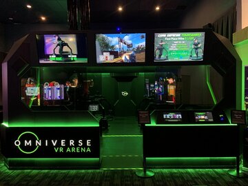 USA: Neue eSports-Attraktion „Omni Arena“ im Rockin‘ Raceway-Entertainment-Center eröffnet