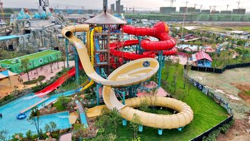 Canada/China: World’s First “Orbiter“ Water Slide Premiers at Adventure Bay Water Park