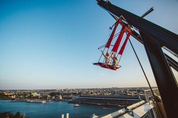 The Netherlands: OverTheEdge – Europe’s Highest Swing Opened in Amsterdam