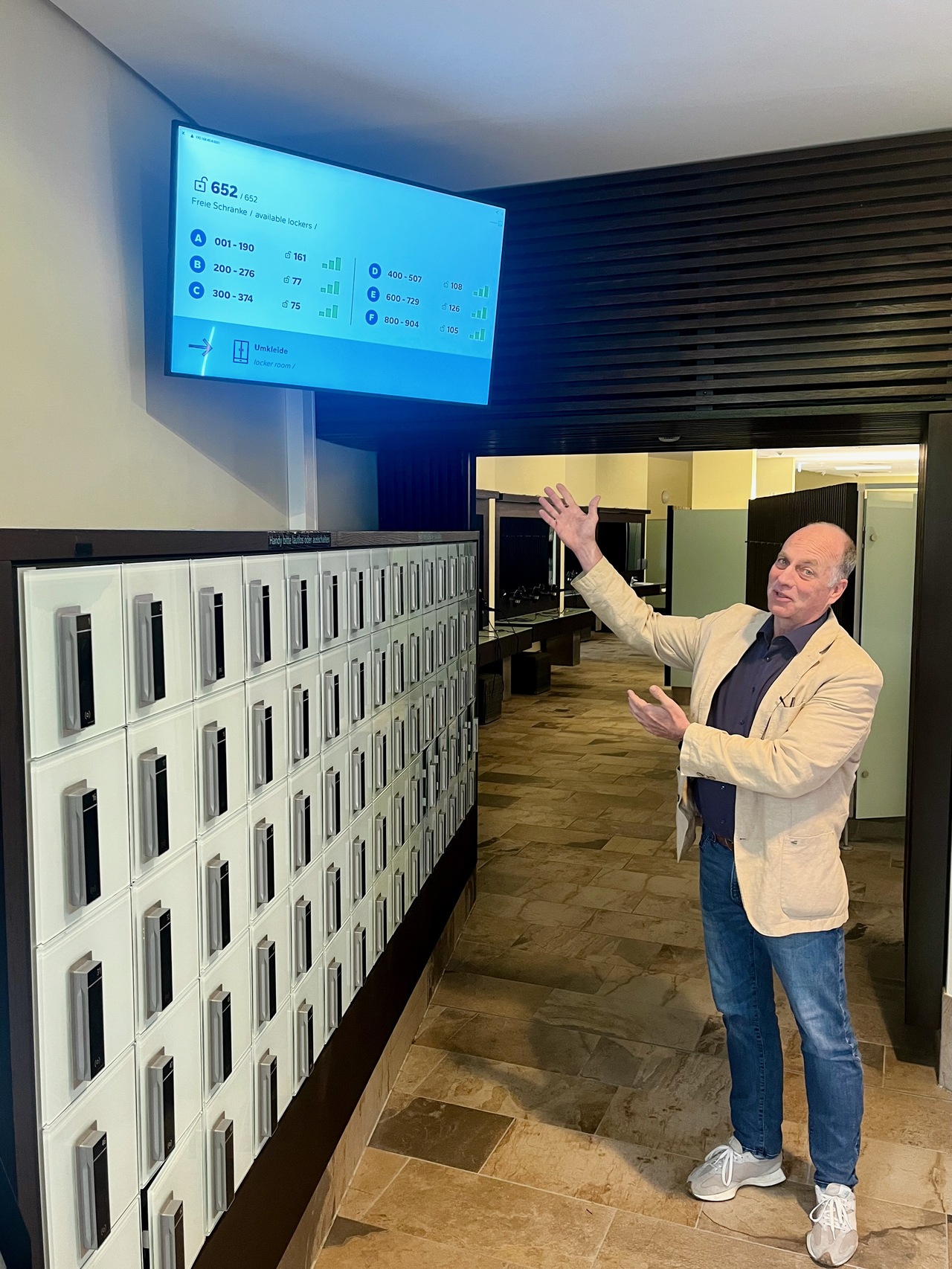 Thermenbesuch mit System: Digitales Schrankschließkonzept in Mineraltherme Böblingen