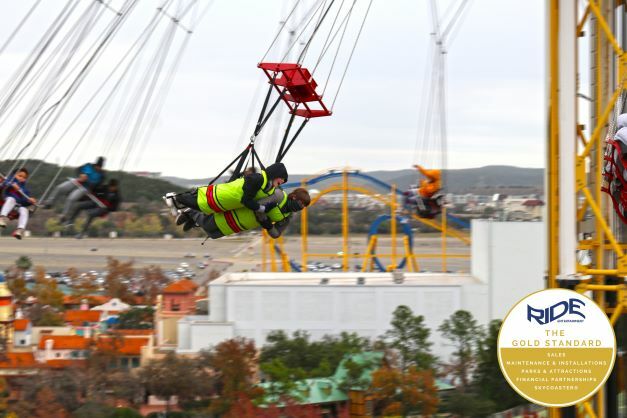 USA: New Vest Restraint System Enables Guests to Fly Like Superman at Six Flags Fiesta Texas