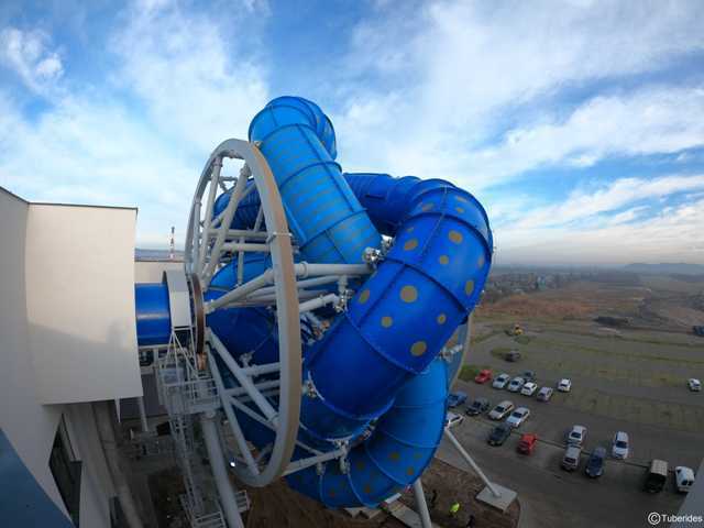 Polen: Europas erstes SlideWheel im Aquapark Reda eröffnet