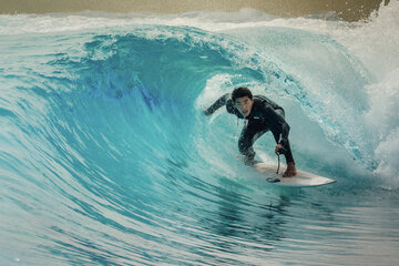 South Korea: New “Wave Park“ Surf Facility Opened as Part of Two-Billion Dollar Waterfront Development Project