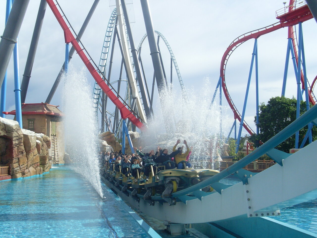 30 Jahre PortAventura – eine einzigartige Destination feiert Geburtstag
