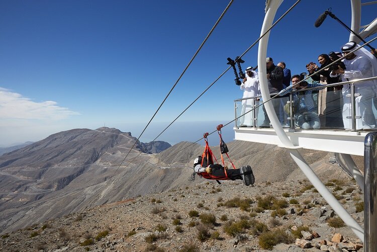 VAE: Neue Rekord-Zipline in Ras Al Khaimah soll Touristen anlocken