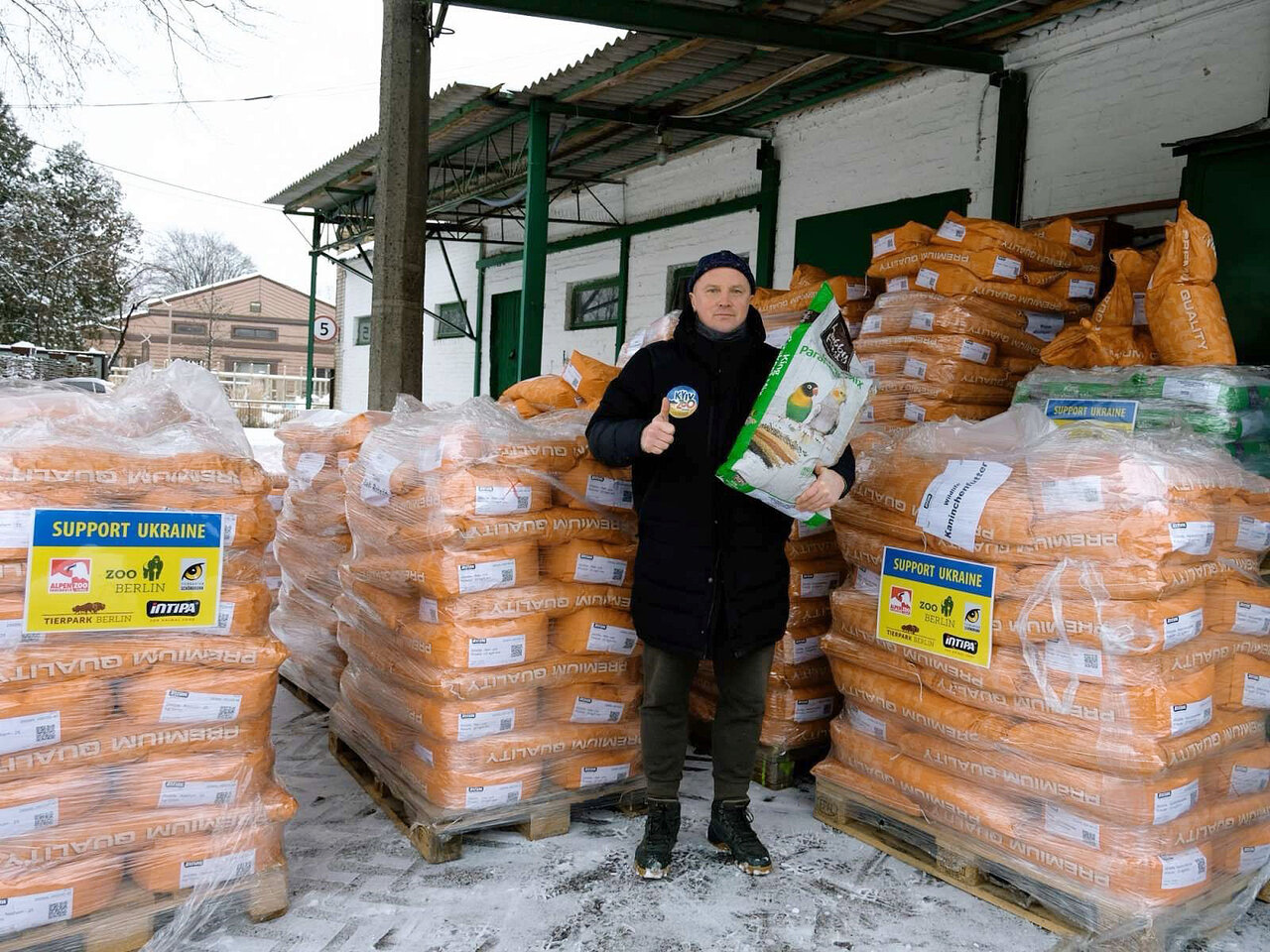 Animal Feed and Equipment for Kiev Zoo