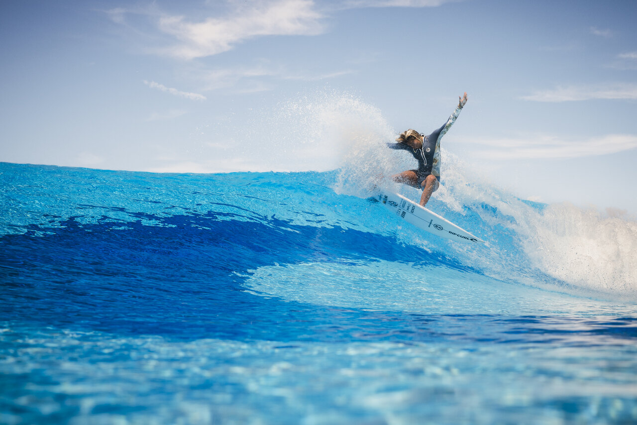 O2 SURFTOWN MUC Uses AI for Photo & Video Capturing