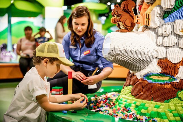 Belgien: Buntes Bausteinerlebnis in Brüssel eröffnet