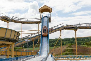 Deutschland: Eifelpark Gondorf eröffnet „Wildwasserbahn Pirateninsel“