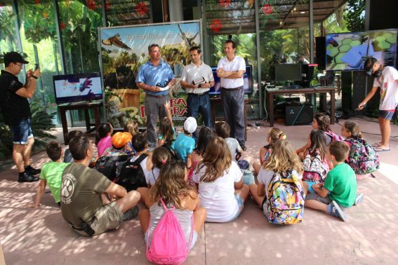 Spain: Terra Natura Benidorm Shows Animals in 3D Videos