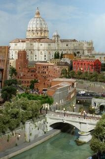Hamburg/Germany: Visitors Marvel at „Italy“ at Miniatur Wunderland